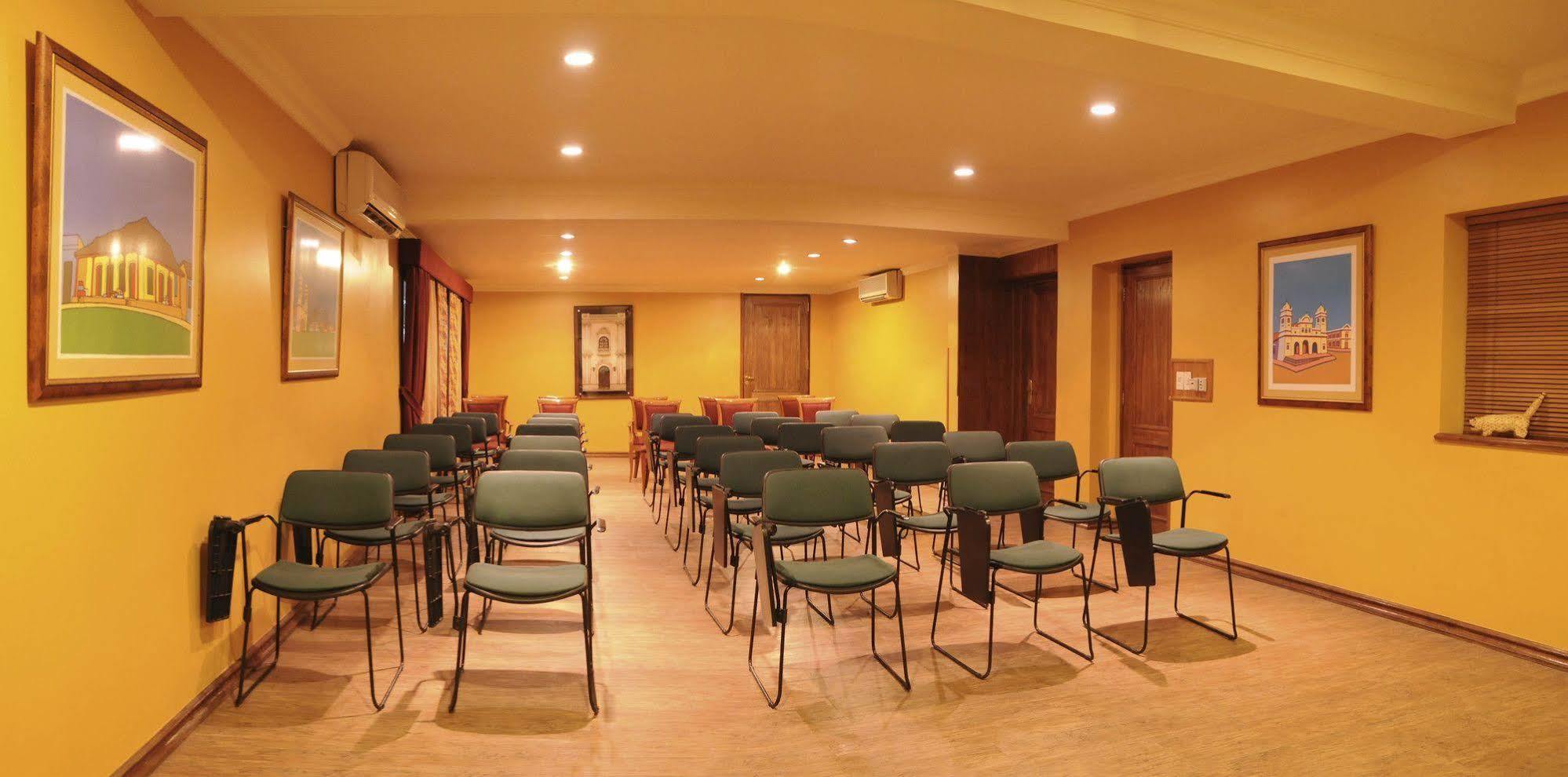 Hotel Las Margaritas Asuncion Extérieur photo