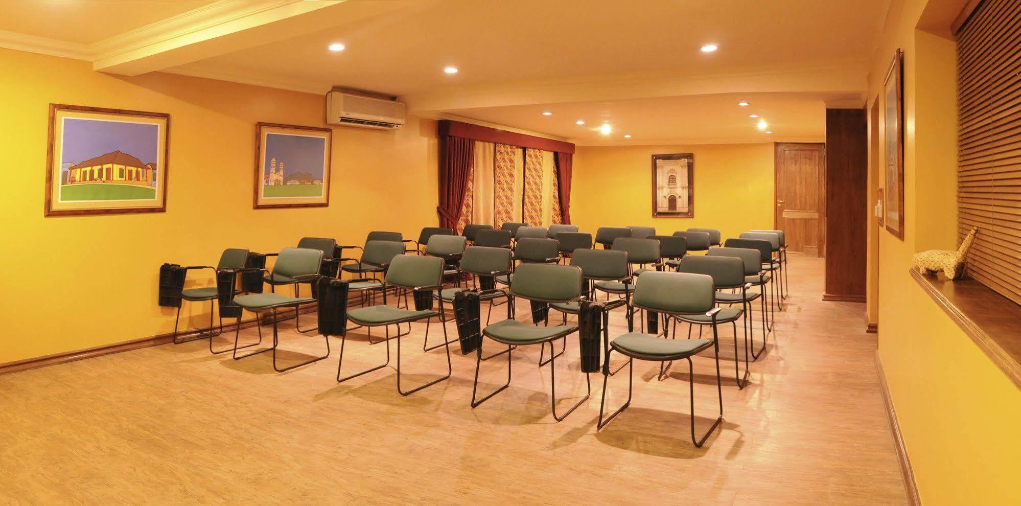 Hotel Las Margaritas Asuncion Extérieur photo